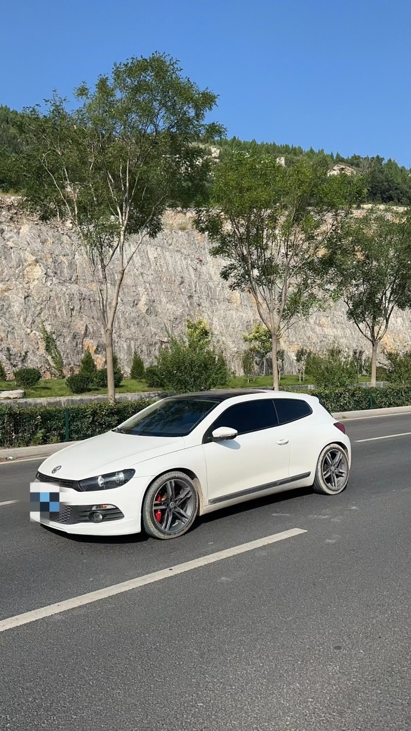 济南14年大众尚酷3