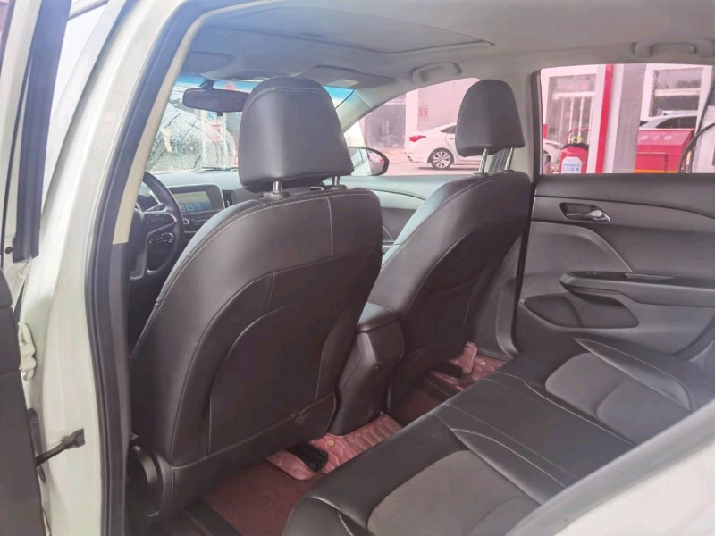 保定19年雪佛兰科沃兹6