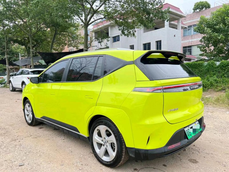 廣州22年合創汽車Z038