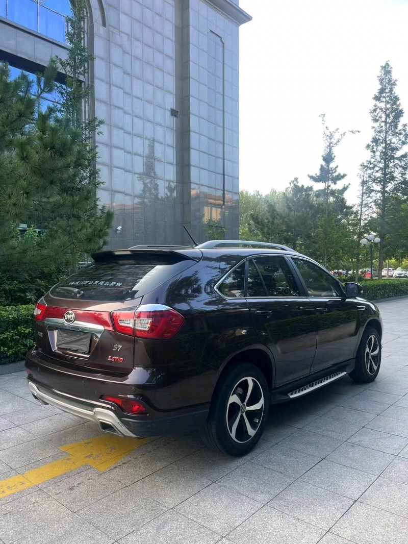 烟台16年比亚迪S76