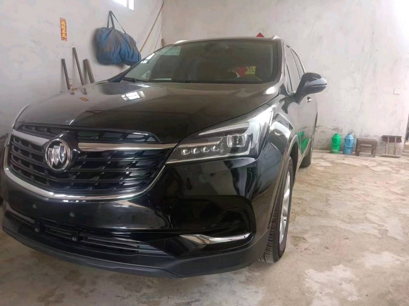 济宁21年别克昂科威5