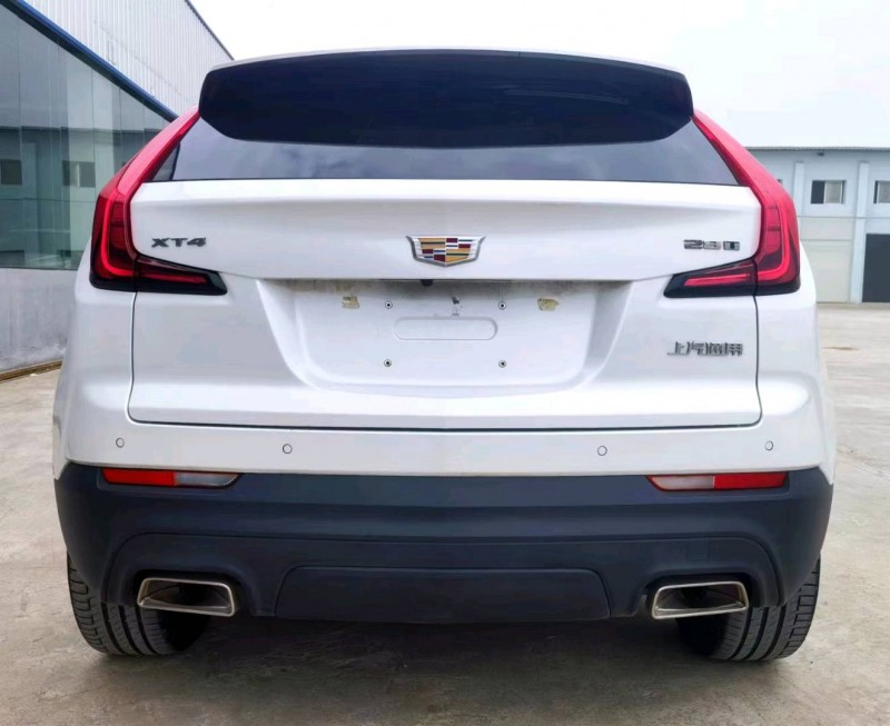 襄陽20年凱迪拉克XT46