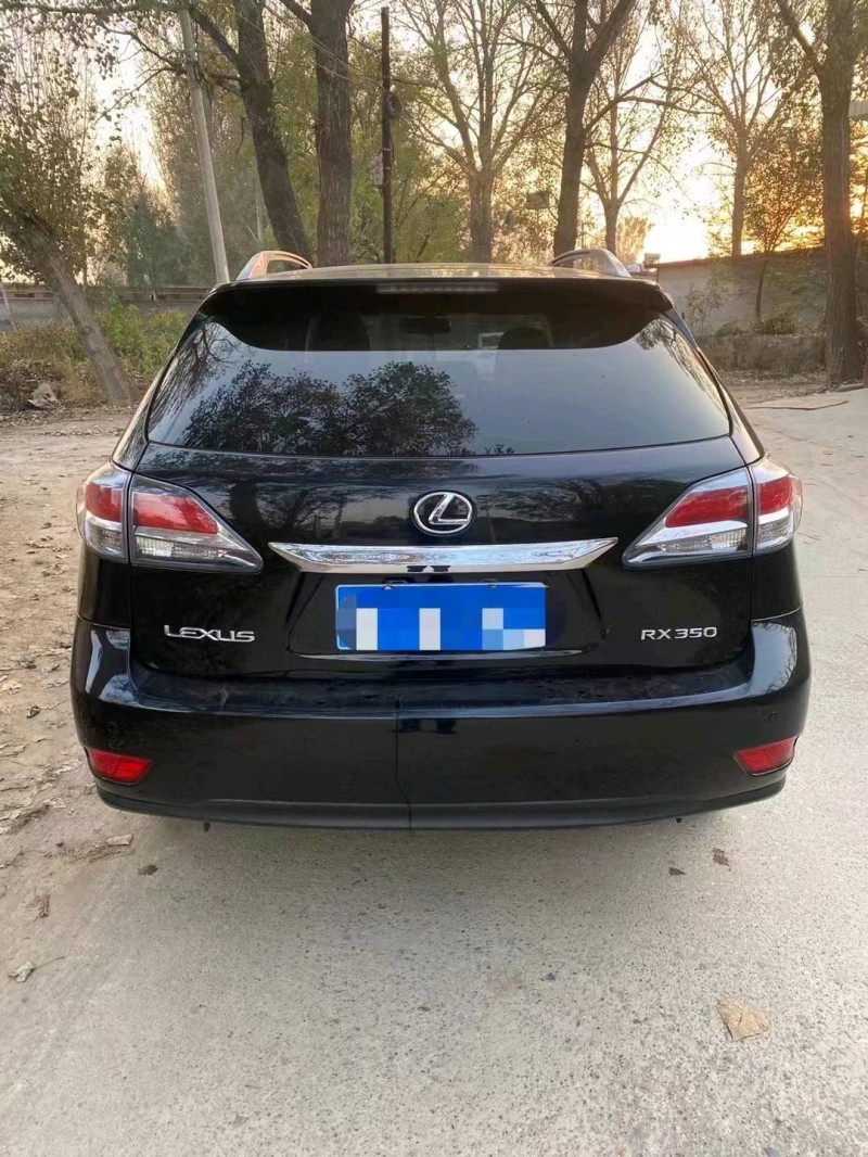 邯郸13年雷克萨斯RX8