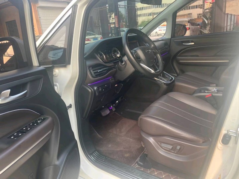 保定19年传祺M68