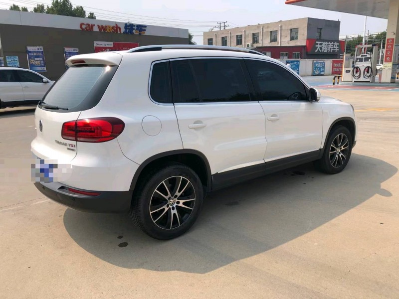 保定14年大众途观8