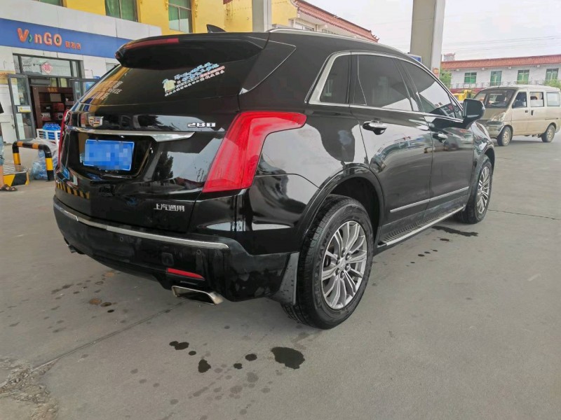 保定16年凯迪拉克XT54