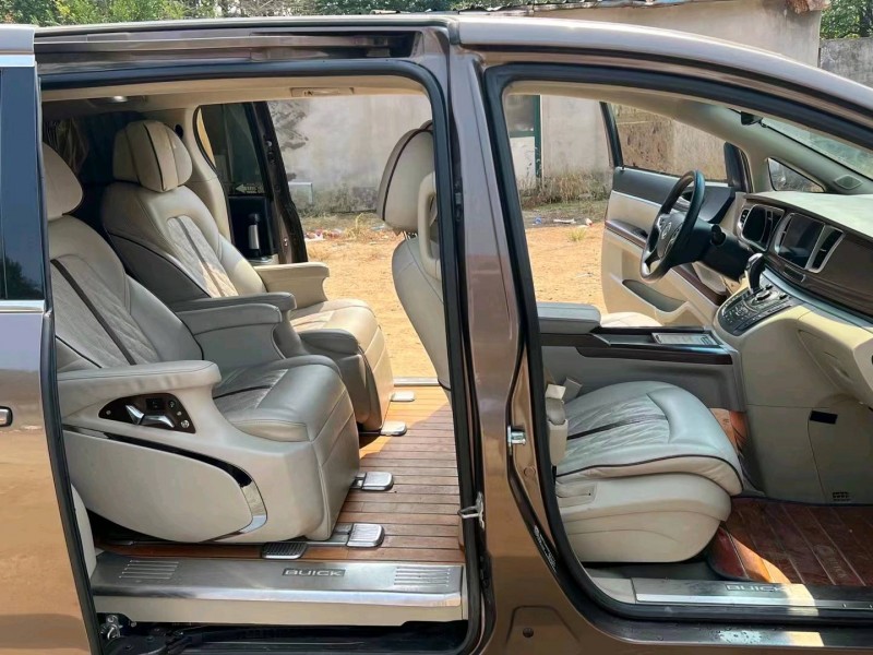 东营14年别克GL89