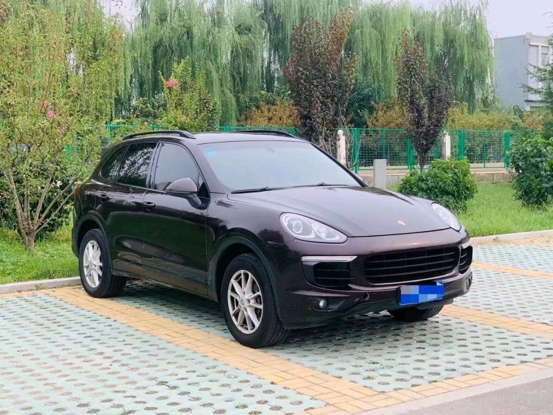 东营15年保时捷卡宴3