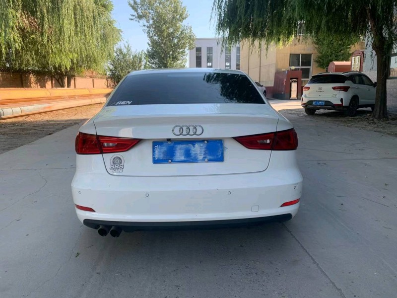 保定15年奥迪A38