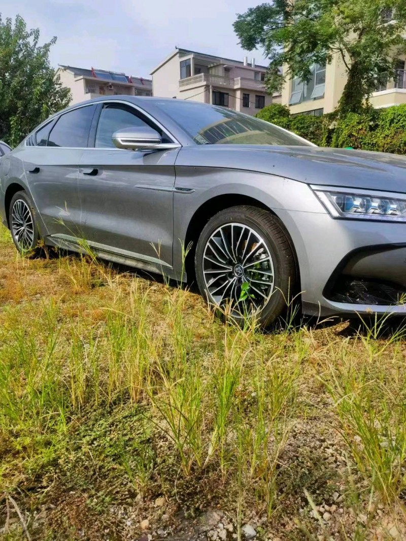 枣庄23年比亚迪汉4