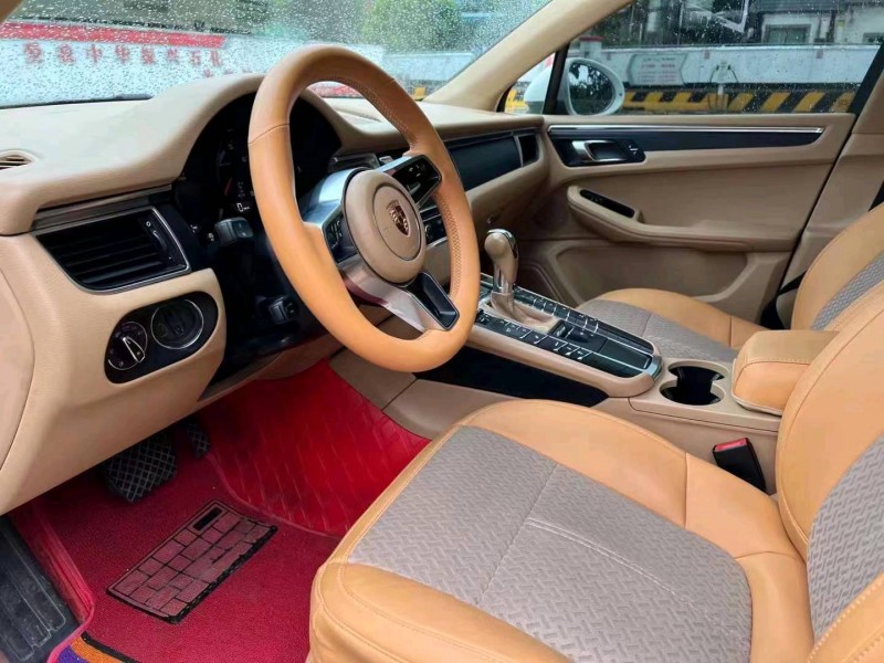 邯郸15年保时捷Macan8