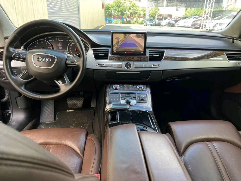 邯郸12年奥迪A8L5