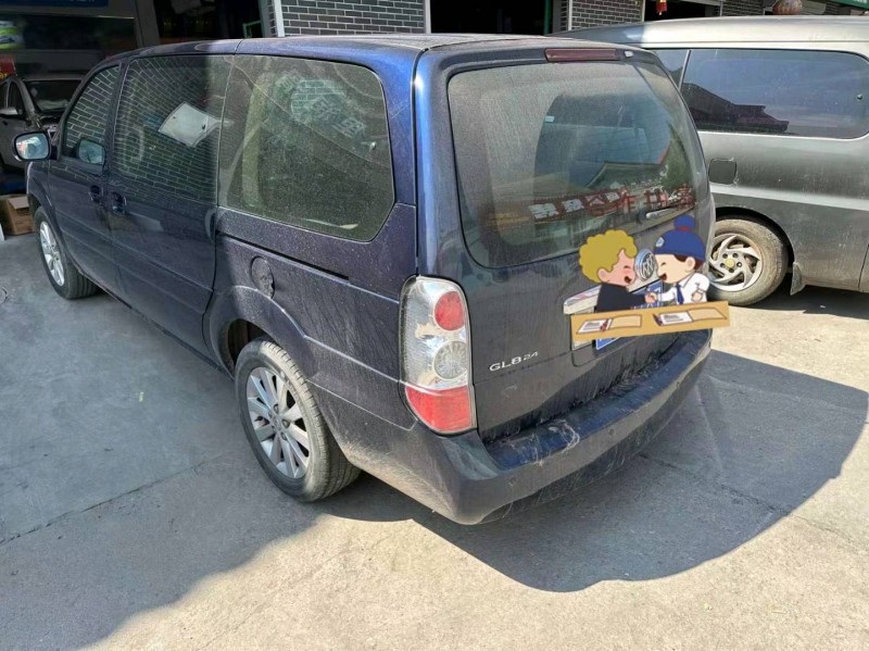 东营17年别克GL83