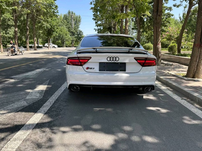 保定18年奥迪A7L4