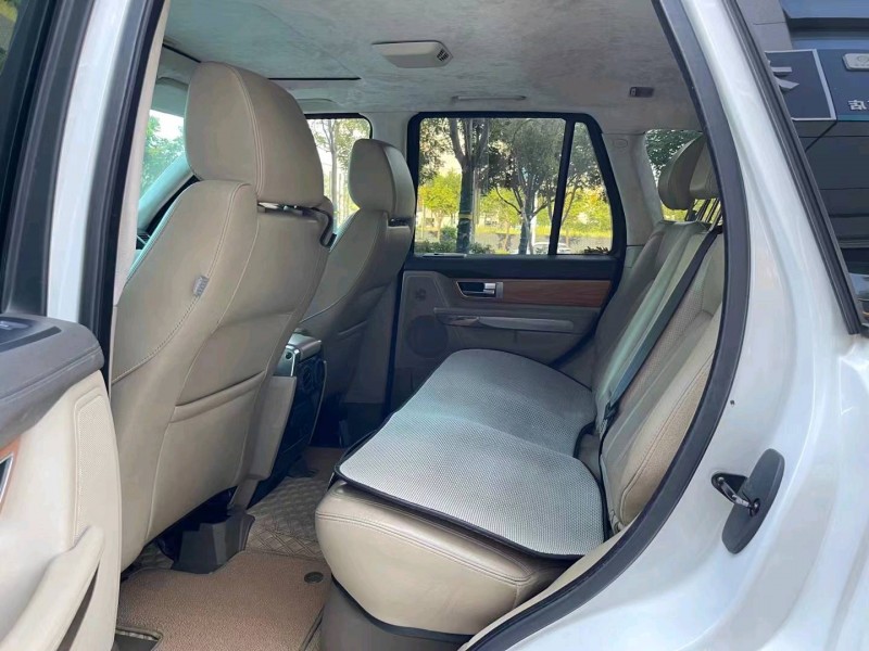 淄博13年路虎揽胜运动4