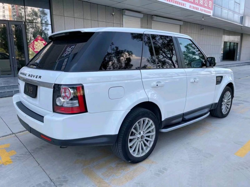 淄博13年路虎揽胜运动9