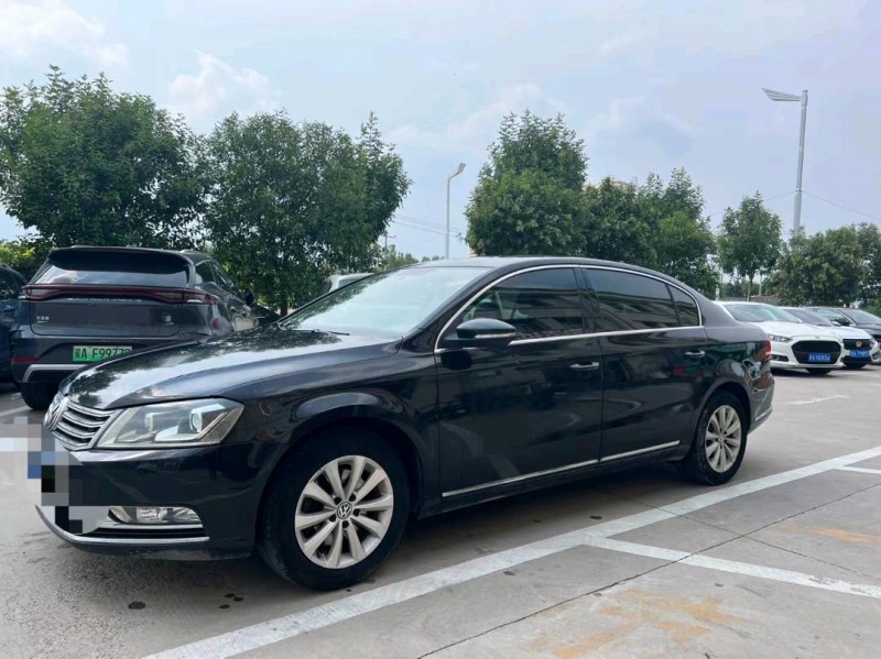 保定13年大众迈腾3