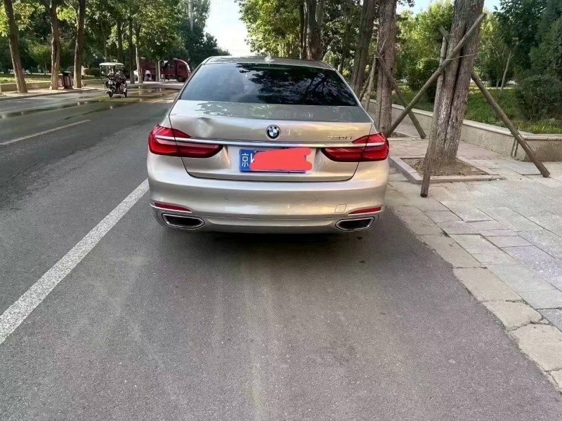 保定16年宝马7系4