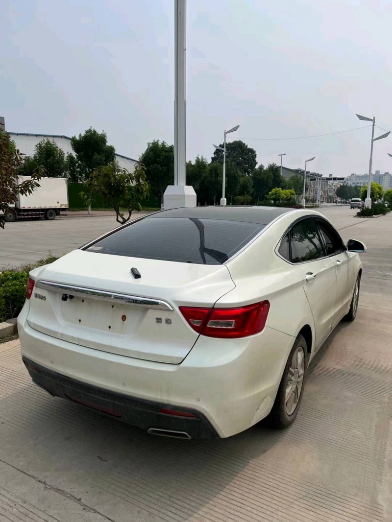 保定16年吉利博瑞3