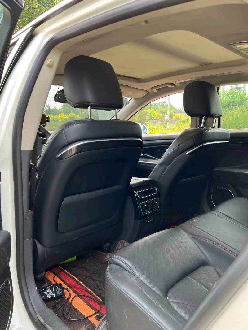 保定16年吉利博瑞4