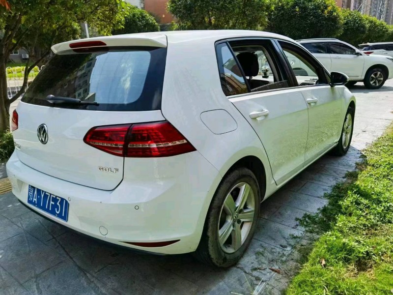 武汉14年大众高尔夫7