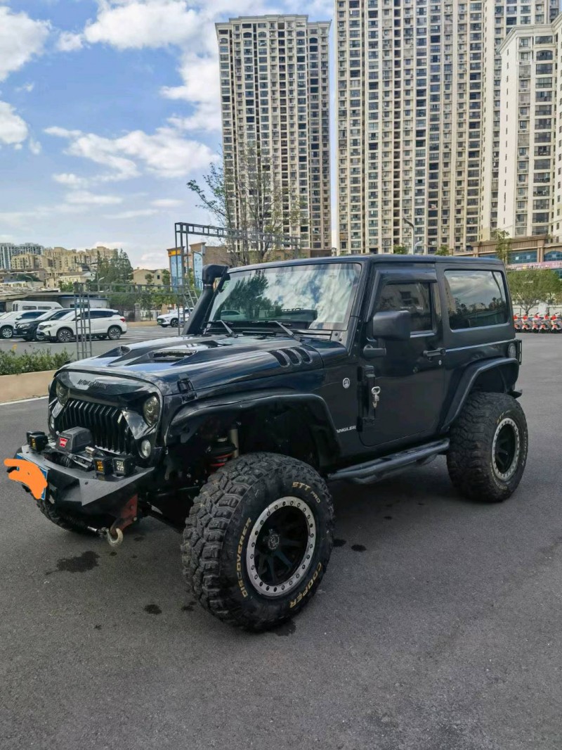 宜昌15年Jeep牧馬人6