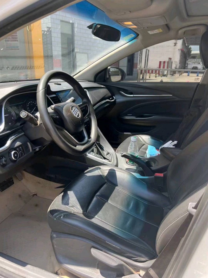 九江16年別克英朗6