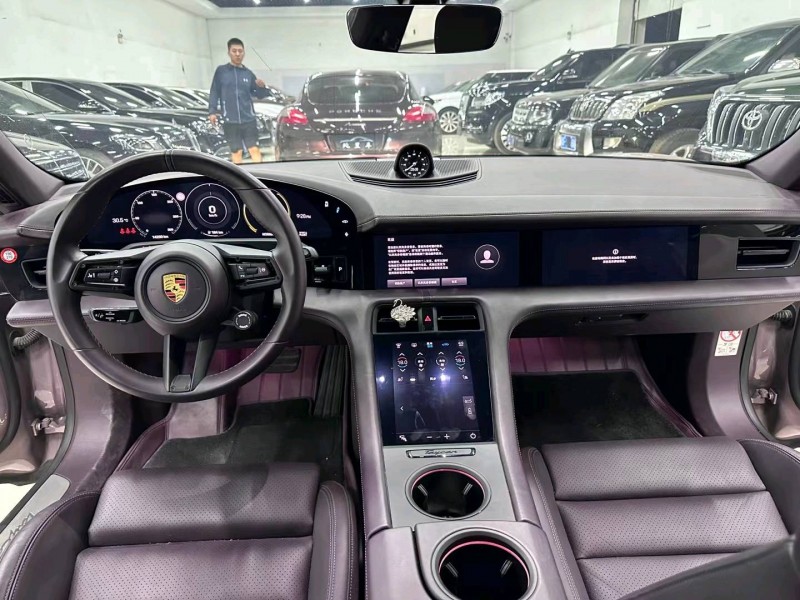 唐山21年保時捷Macan8