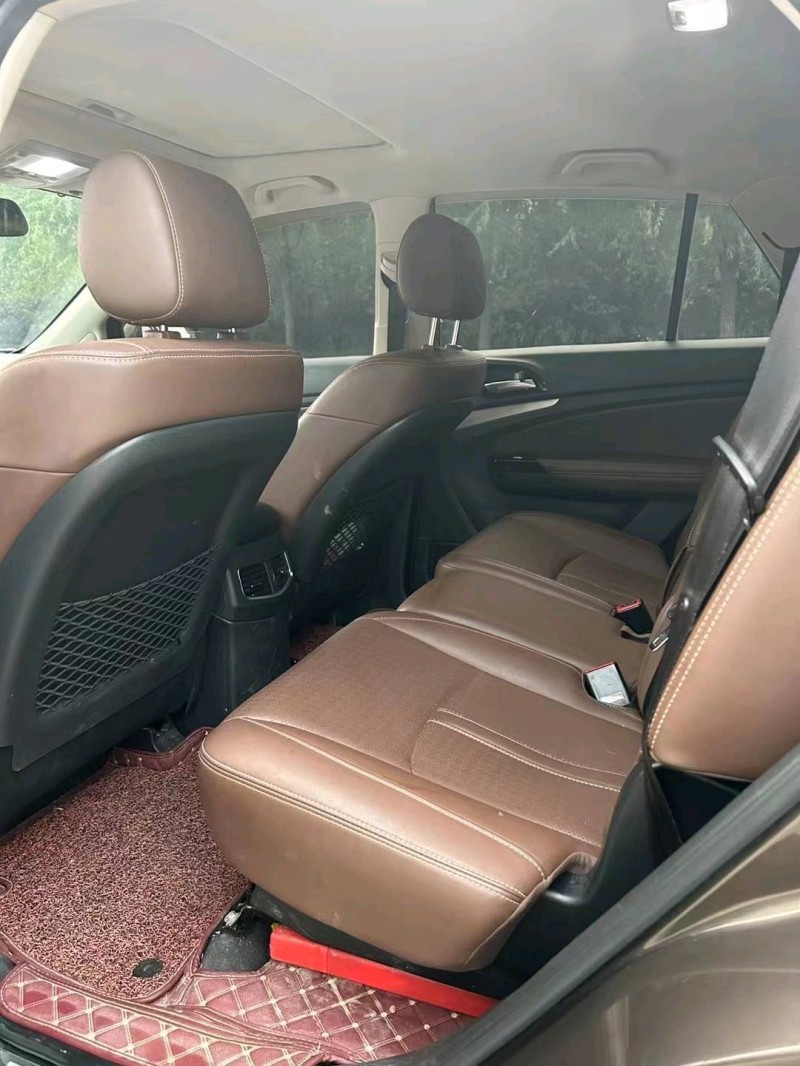 枣庄17年比亚迪S75