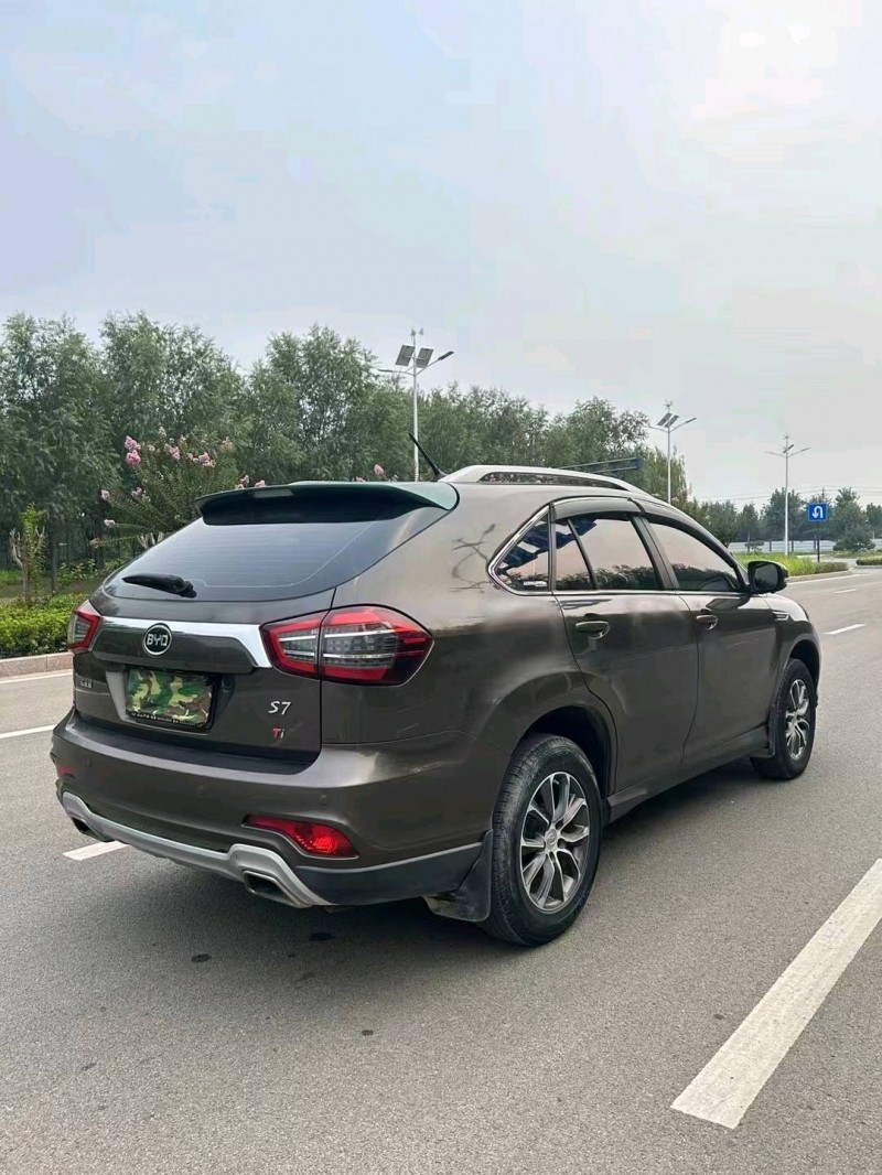 枣庄17年比亚迪S77
