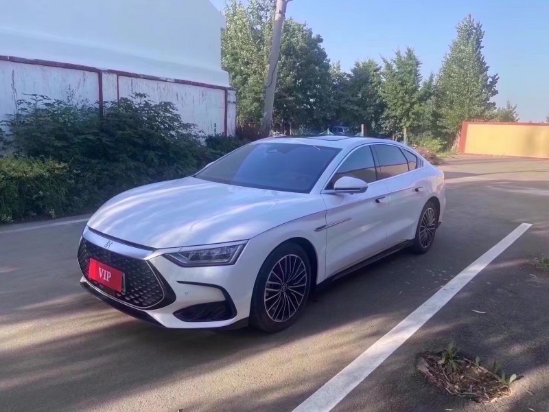 青岛23年比亚迪汉2