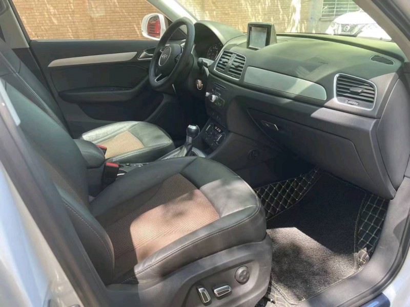 保定19年奥迪Q37