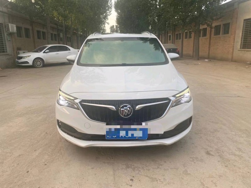 保定21年别克GL61