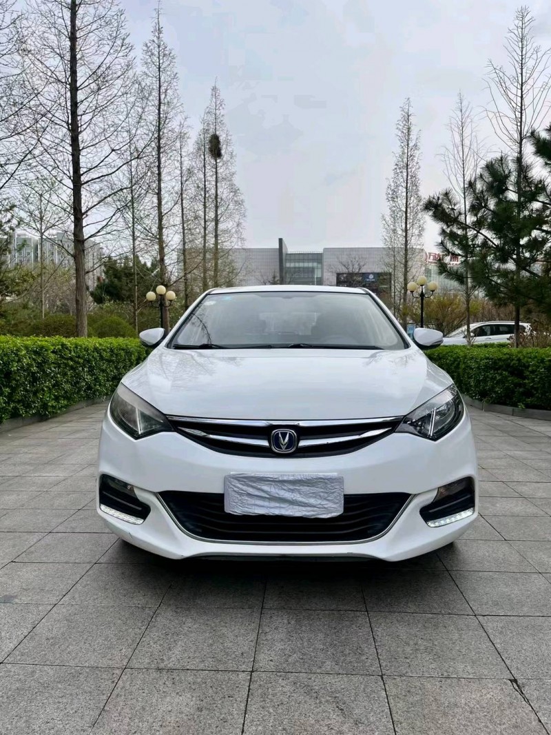 烟台17年长安汽车逸动1