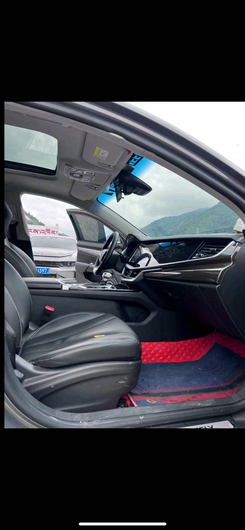 成都20年吉利博瑞4