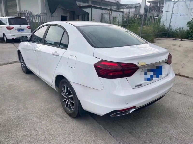 珠海20年吉利帝豪3