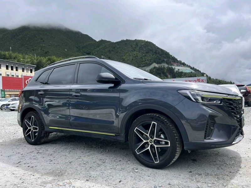 甘孜22年榮威RX53