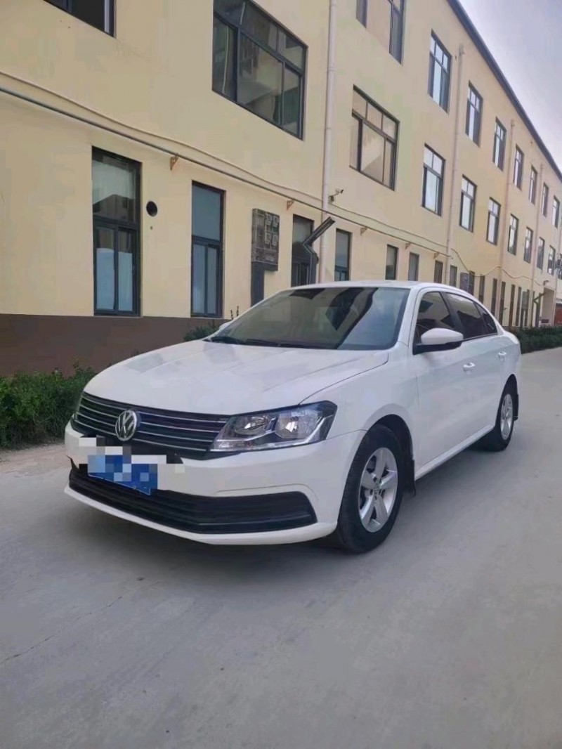 济南16年大众朗逸2