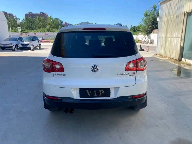 济南12年大众途观8