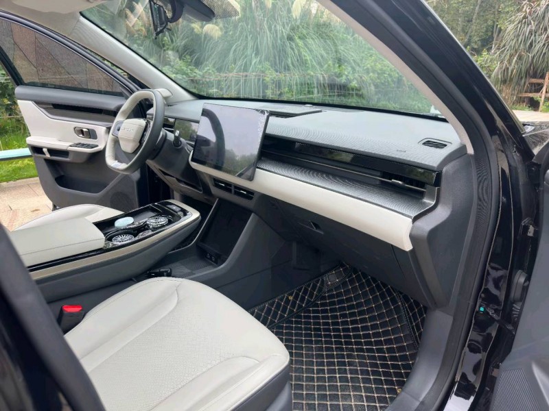 成都23年奇瑞捷途大圣4