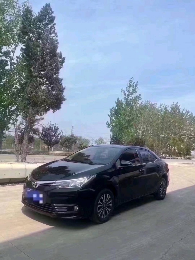 济南17年丰田卡罗拉2