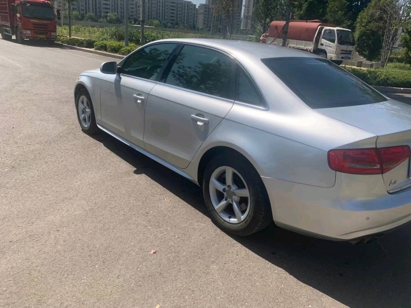 济南14年奥迪A4L6