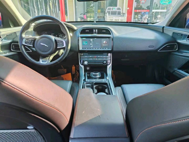 济南18年捷豹XEL6