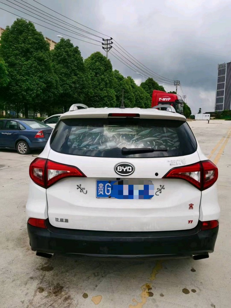 枣庄17年比亚迪宋7