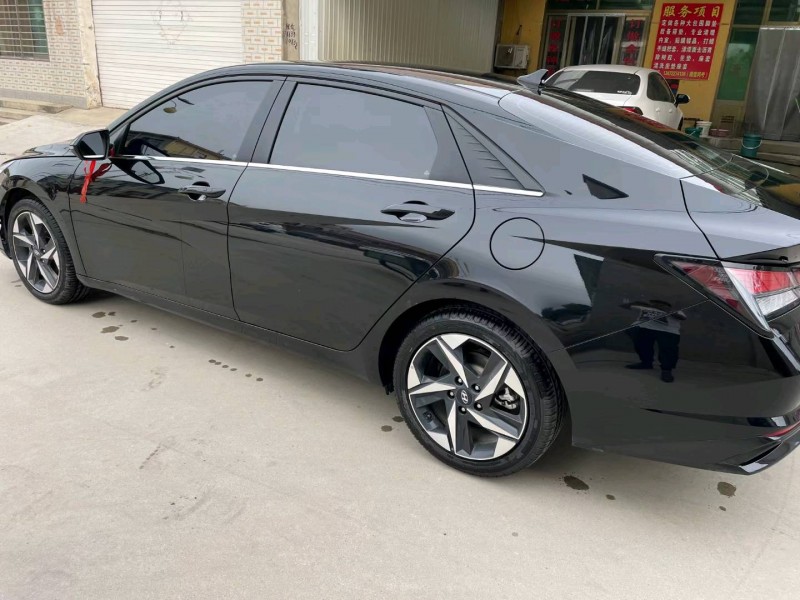 保定22年现代伊兰特5