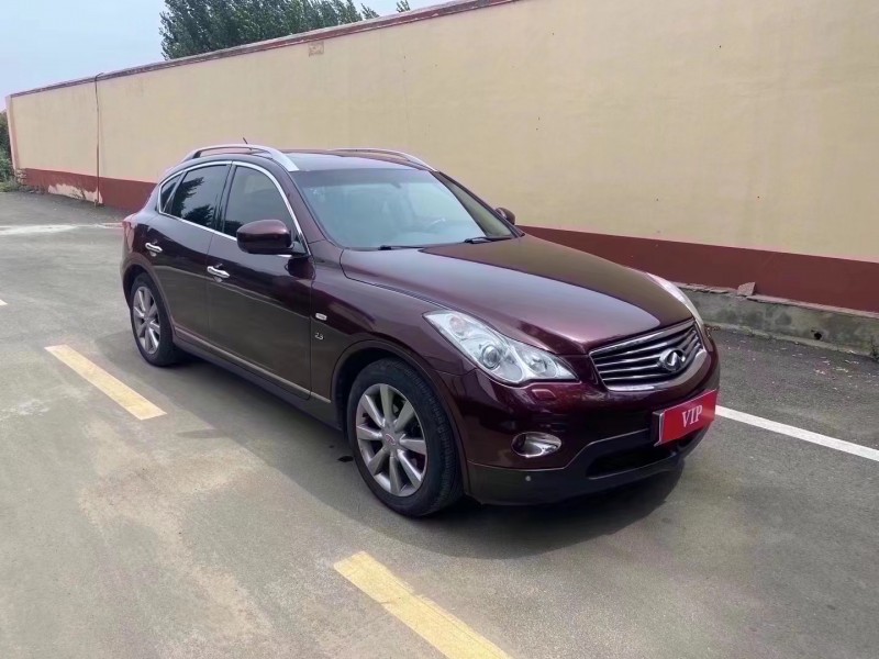 青岛14年英菲尼迪QX50(进口)3