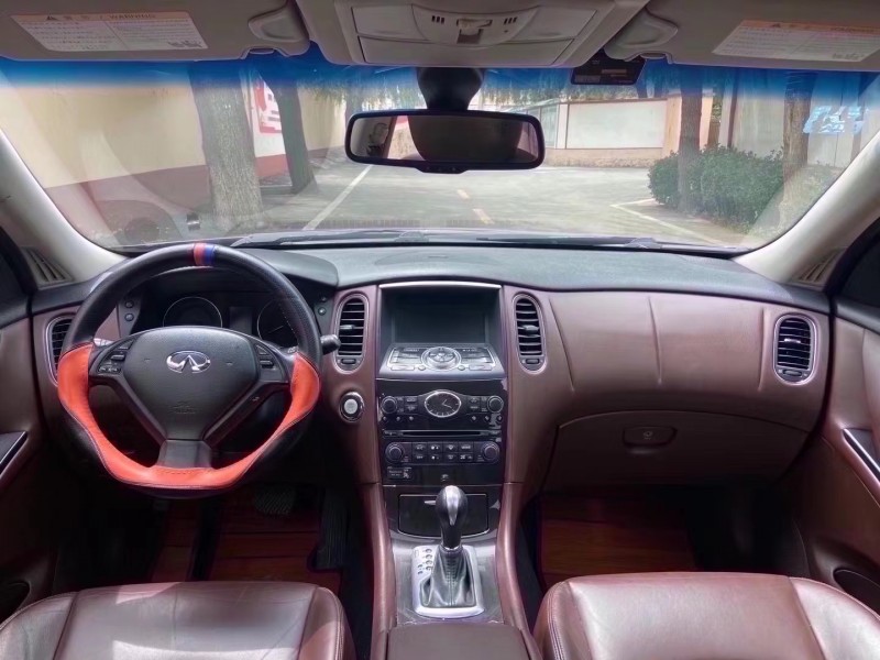 青岛14年英菲尼迪QX50(进口)8