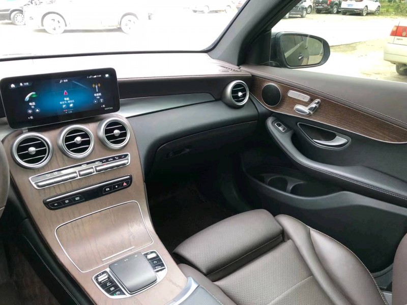 保定20年奔驰GLC7