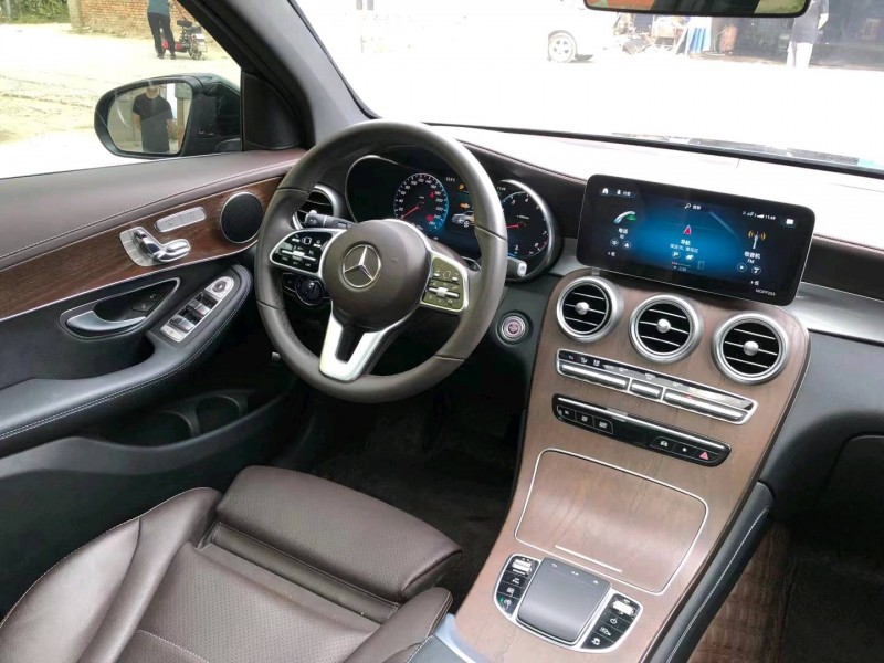 保定20年奔驰GLC8