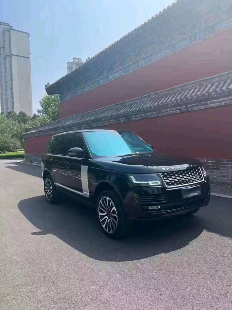 济宁18年路虎揽胜行政3